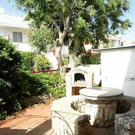 Alemanno 1 بيت للعطل Torre Pali